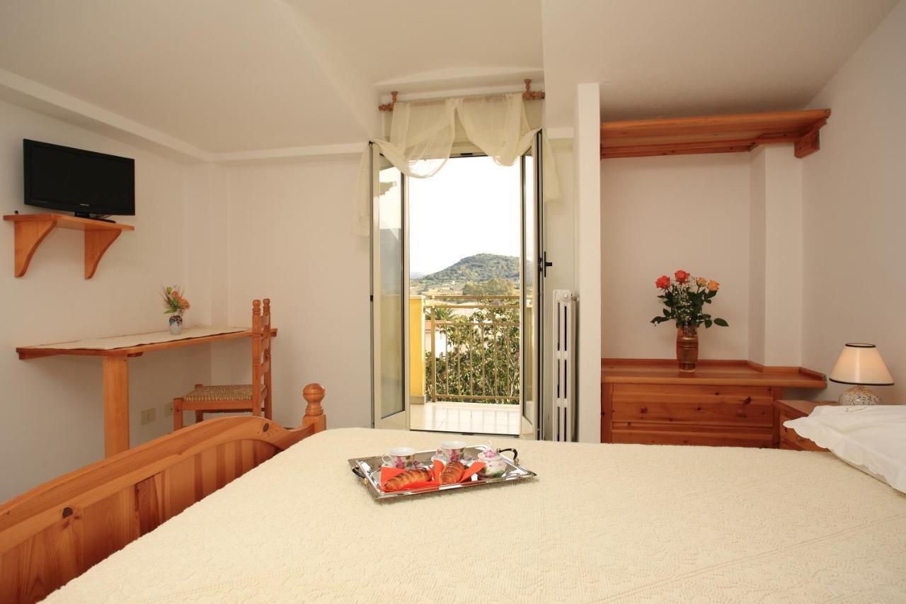 Hotel Dori D'Oro Orosei Kültér fotó