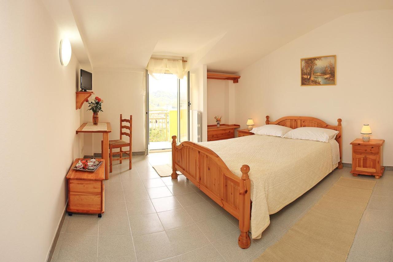 Hotel Dori D'Oro Orosei Kültér fotó